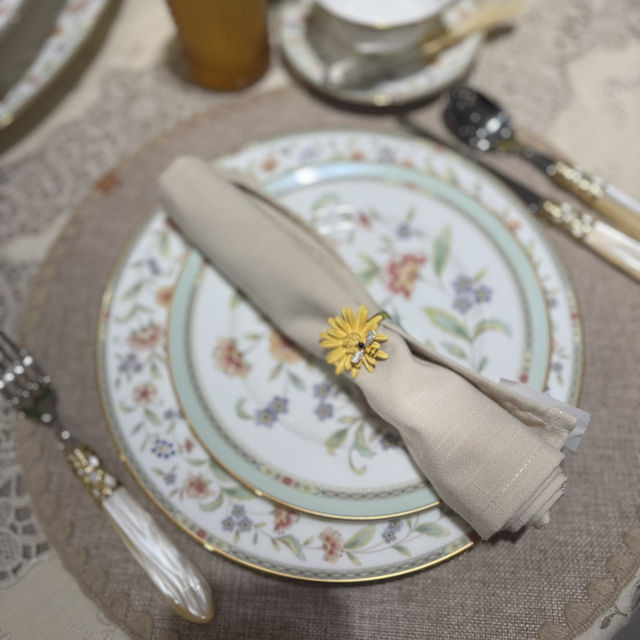 KL: 1 Day , 5 Things to Do of quiet Luxe Indulgence . 