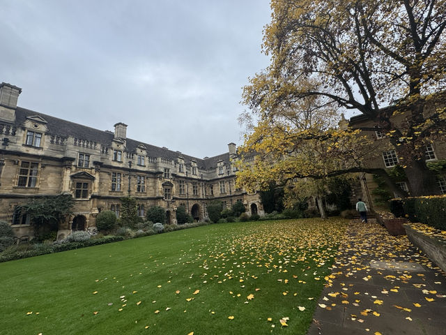 가장 걷고 싶은 곳 Pembroke College, Cambridge