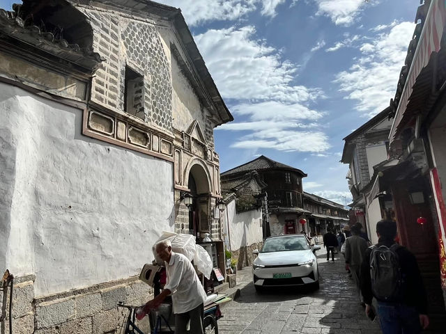 🏡✨ Step Back in Time at Xizhou Ancient Town (喜洲古镇)
