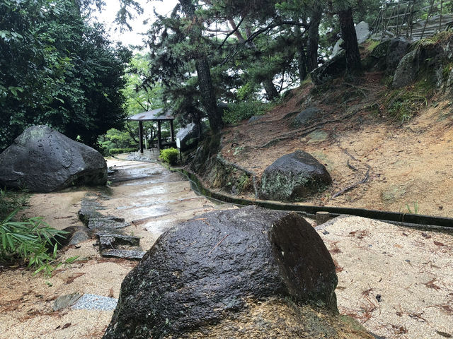 【千光寺公園｜広島県尾道市 「坂の町のてっぺんから。尾道水道と心がつながる、絶景の公園」】