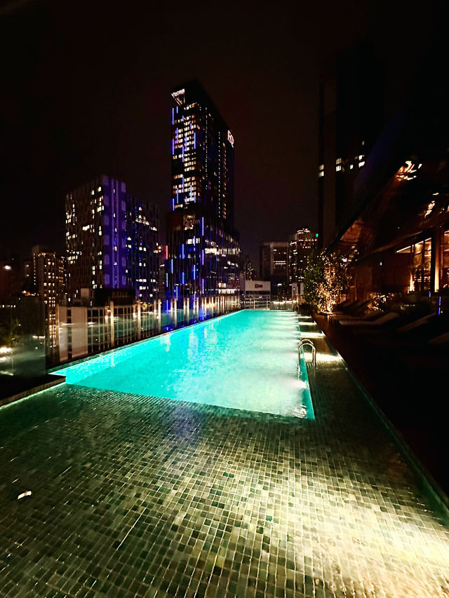 夜の魔法が降りる場所──Hyatt Centricで過ごす都会の極上時間