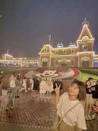 プレゼントってまさかの香港ディズニーランド🎁🎆🎠✨
