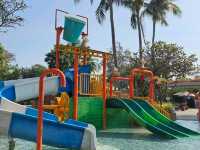 Huge resort in Cha Am