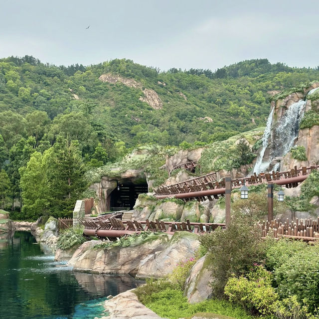 ปราสาทเอเรนเดล Disneyland Hong Kong 
