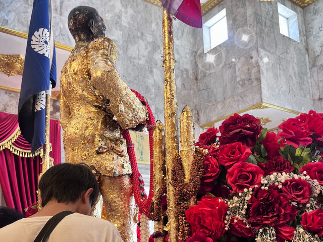 สัมผัสศรัทธากลางสายลมทะเล🙏✨