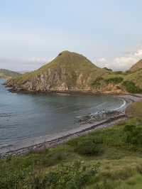 Sunrise Serenity on Padar Island: A Cultural Odyssey
