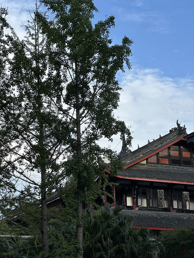 Chengdu Daci Temple – A Haven of Serenity in the Modern City Chengdu Daci Temple – A Haven of Serenity in the Modern City