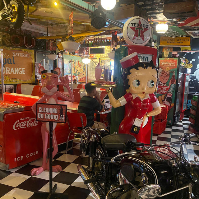 🍹Filling Station Bar Cafe