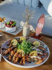 Karkinos Khaolak ร้านริมหาดสุดประทับใจ