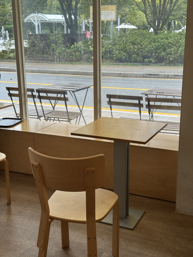 🍰 수원 신동카페거리의 달콤한 쉼터, 공간상점 신동점 🌿