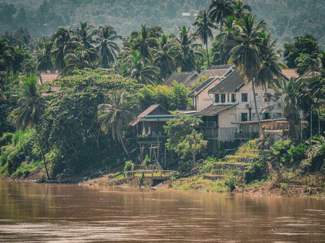 Luang Prabang Stroll