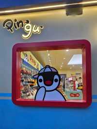 商店門口最萌企鵝拍照位
