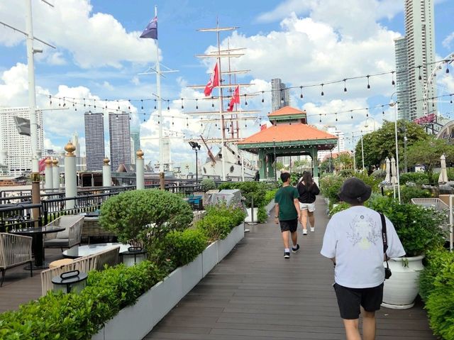 เอเชียทีค  Asiatique