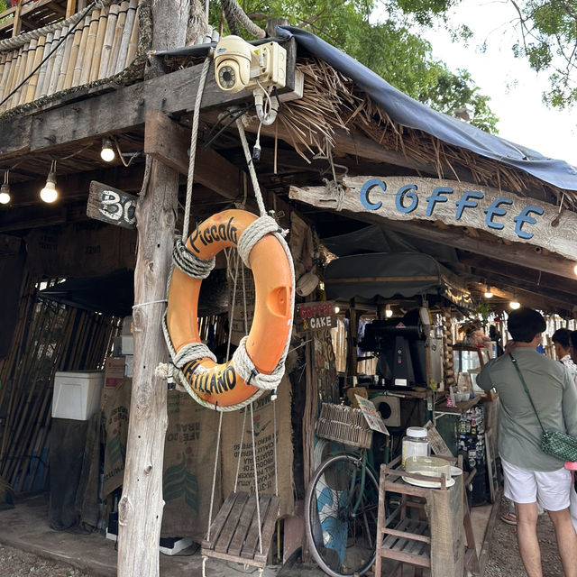 Piccolo คาเฟ่ที่ vibes ดีย์มากกกก ✨🎨