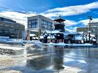 Otaru, a small town in Hokkaido that is a must-go destination, clear blue skies and the sun blazing 