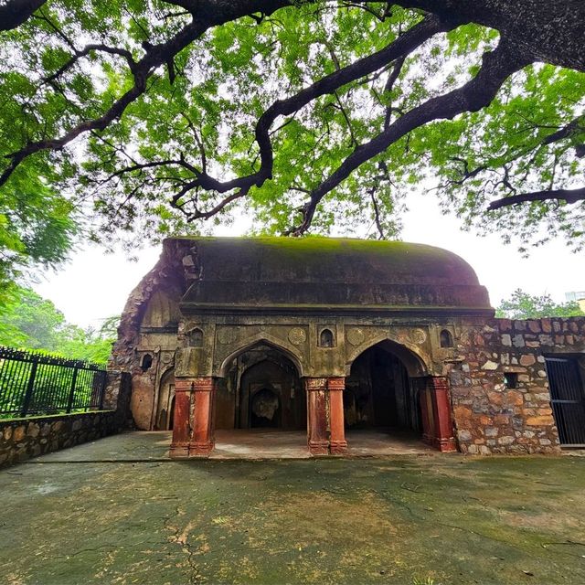 Ugrasen ki Baoli