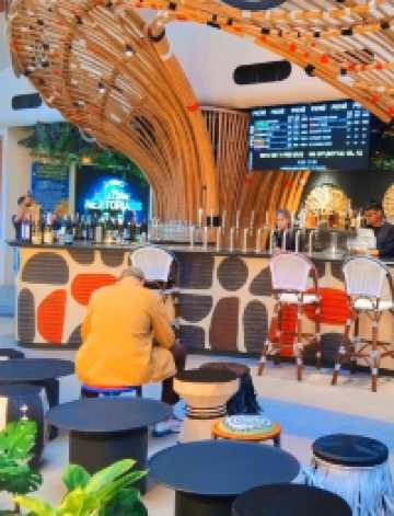 รวมร้านอาหาร คาเฟ่น่านั่งบนชั้น5 สยามพารากอน