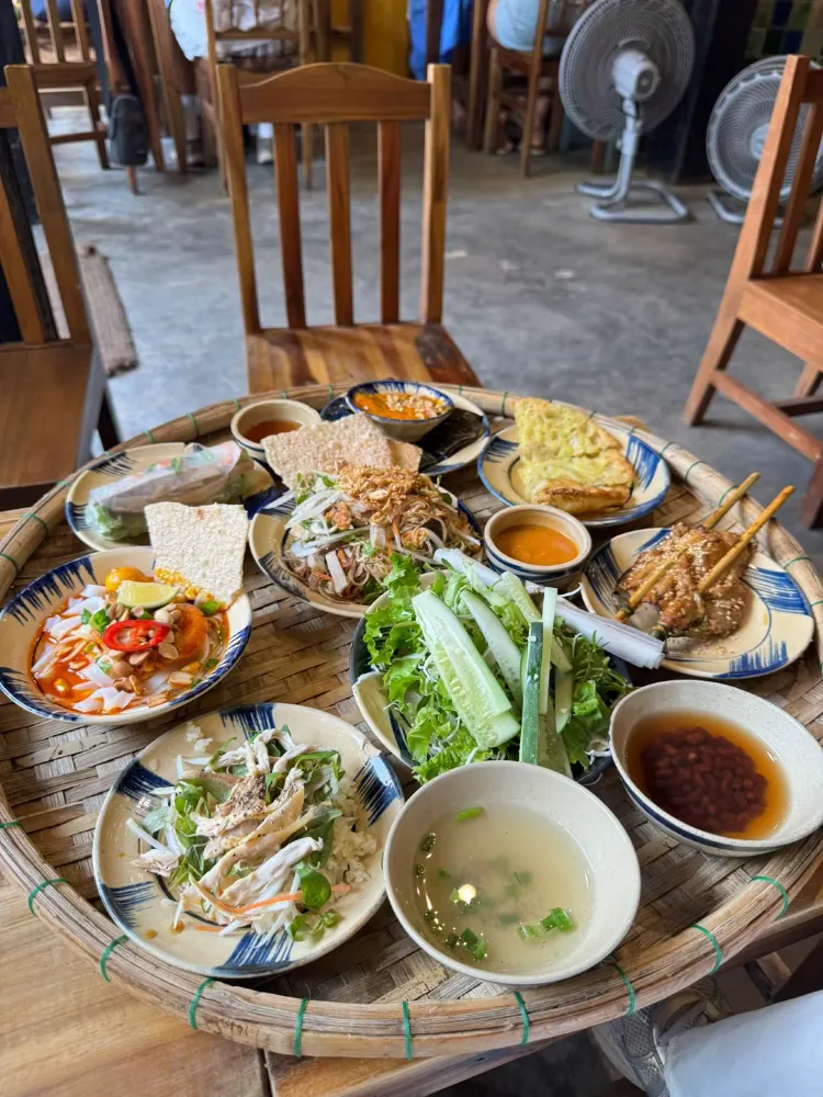 Hoi An Eat Guide 호이안 맛집 총정리 ! 。