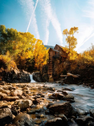 🌸 Colorado in Spring — Where Winter Meets Wildflowers 🏔️