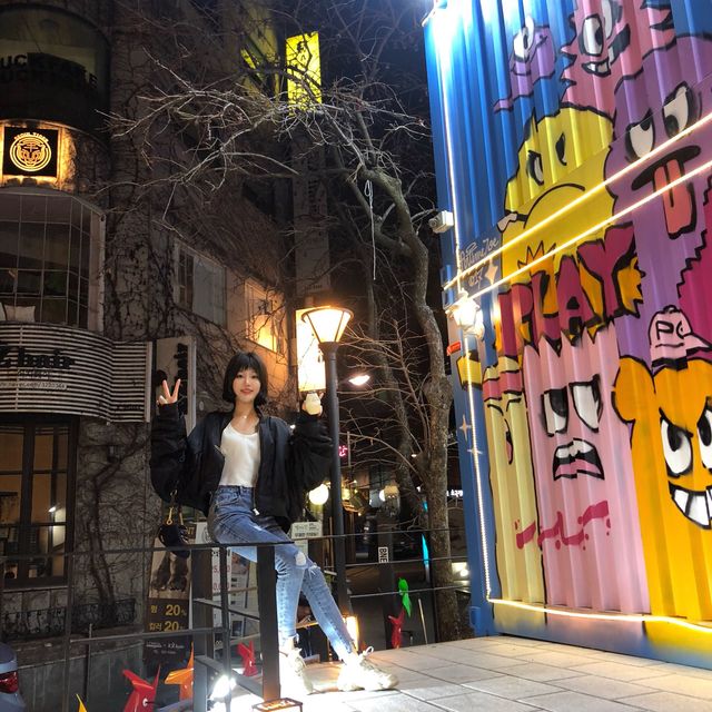 🇰🇷弘大.韓國年輕人嘅集中地。