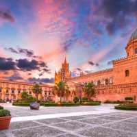 Palermo in autumn is absolutely bellissimo.