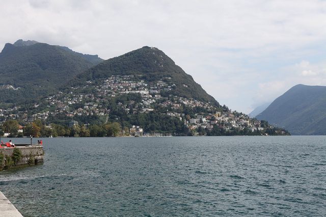 Enchanting Beauty of Lake Como, Italy 🇮🇹