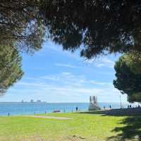 《葡萄牙旅行🇵🇹》沿着海邊散步，遠望大西洋