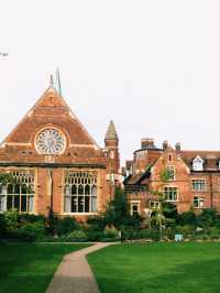 Cambridge College Tour: A Walk Through History & Prestige 🎓🏛️
