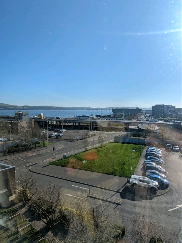 Sunny Dundee!