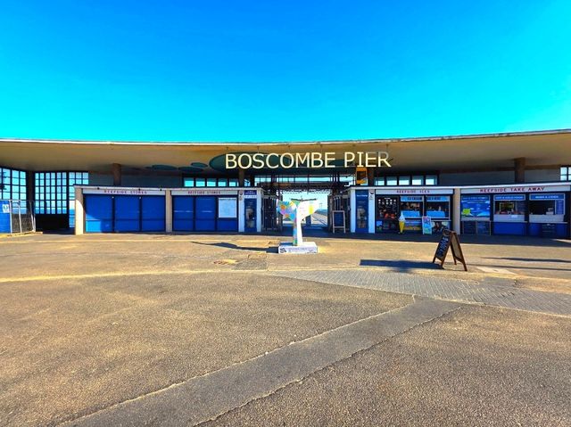 Bournemouth Breeze: A Short Escape to the Sea