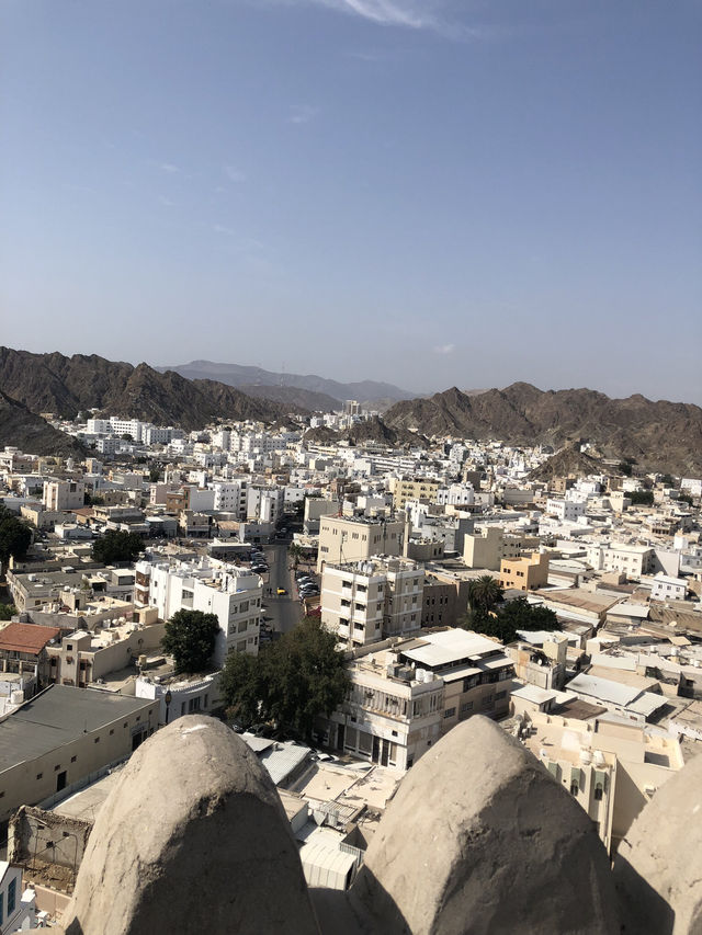 The wonderful view from Mutrah Fort