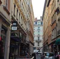 pretty Lyon
