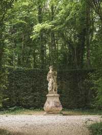 Château de La Motte-Tilly: Elegance on the Banks of the Seine