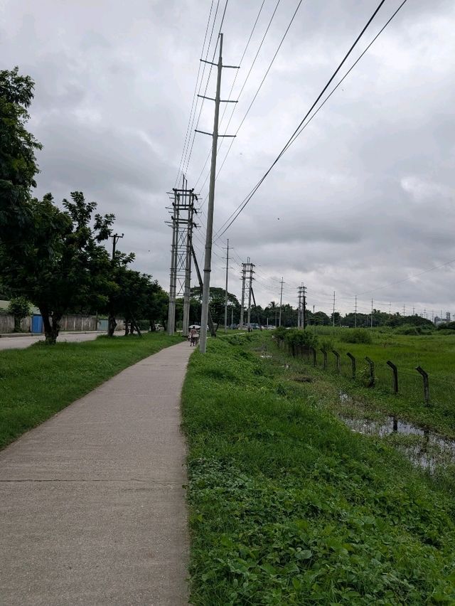 Walking in Yangon 