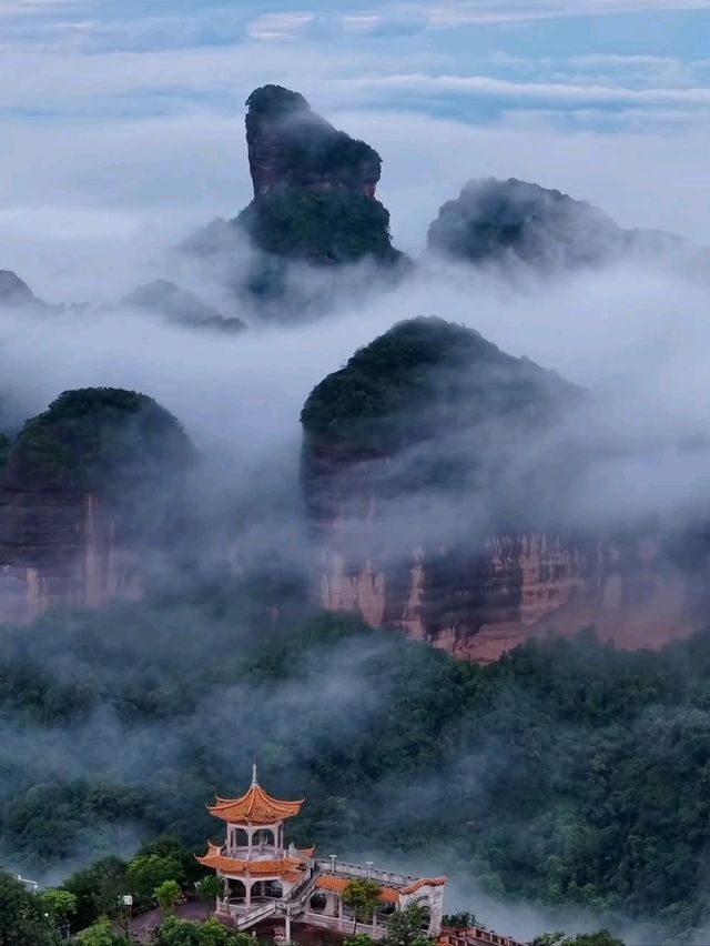 ⛰️ Mount Danxia – China’s Rainbow Rocks of Time