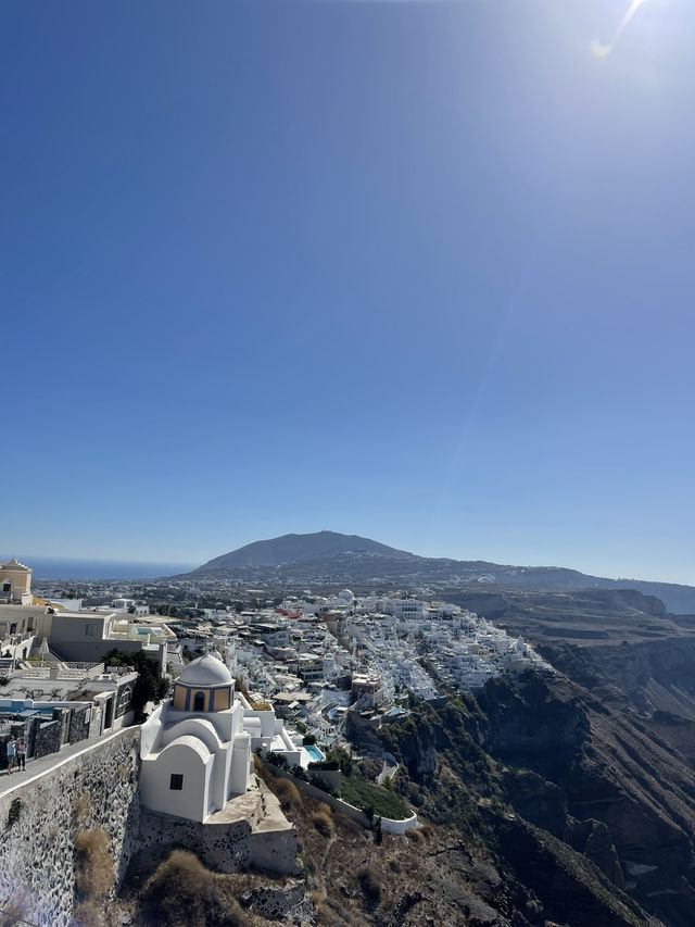 🌈 Santorini Diversity – More Than Just Sunsets 🏝️✨