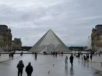 🎨 Top 10 Louvre Attractions + Spooky Halloween Vibes! 👻