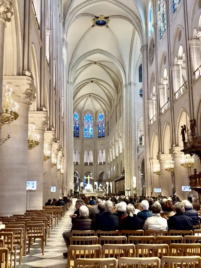 ⛪ Paris Hidden Experience: Two Stunning Churches, Two Sides of the City ✨