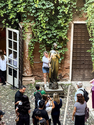 Verona, Italy🇮🇹: Where Romeo Meets Juliet