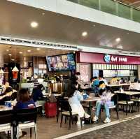 【上海浦東国際空港レポ】ターミナル2の制限エリア内で腹ごしらえ！