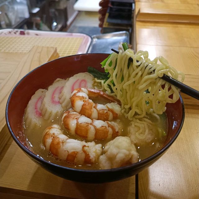 與原條牛舌來個濕吻 📍天后