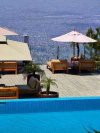 Nepal's top luxury resort, stunning scenery.