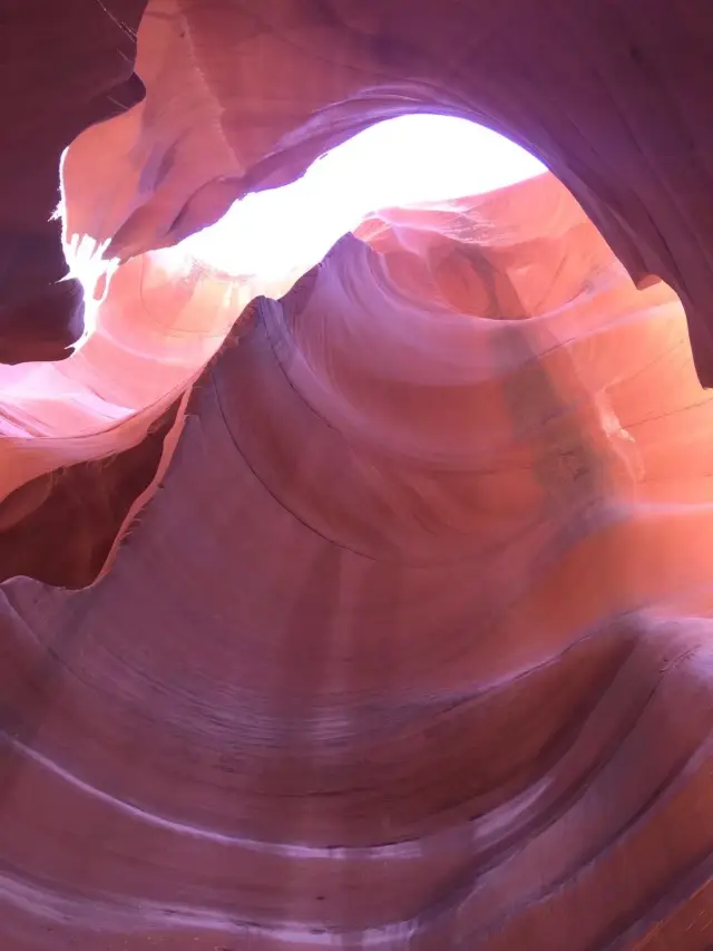 The Antelope Canyon in the United States, a miracle of water and light.