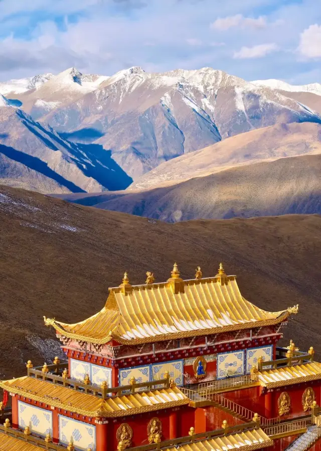 “지주사”라는 티벳에서 가장 높은 고도에 위치한 절을 체크인합니다