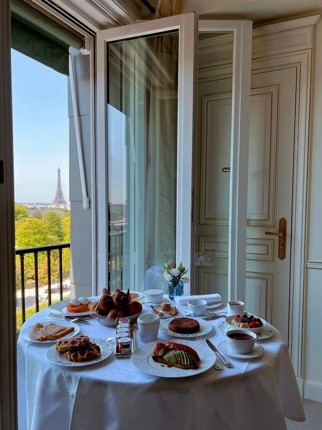 法國巴黎住進宮殿裡～Le Meurice