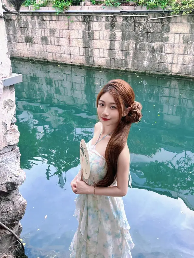 Zhouzhuang, a romantic water town that transcends a thousand years