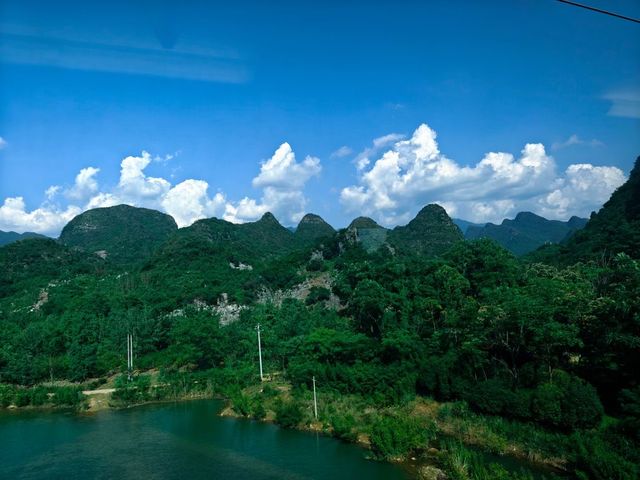 遇龍河漂流，陽朔的夏日驚喜！