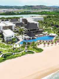 🌴🏖️ Lombok's Luxe Life at Pullman Mandalika 🌅✨
