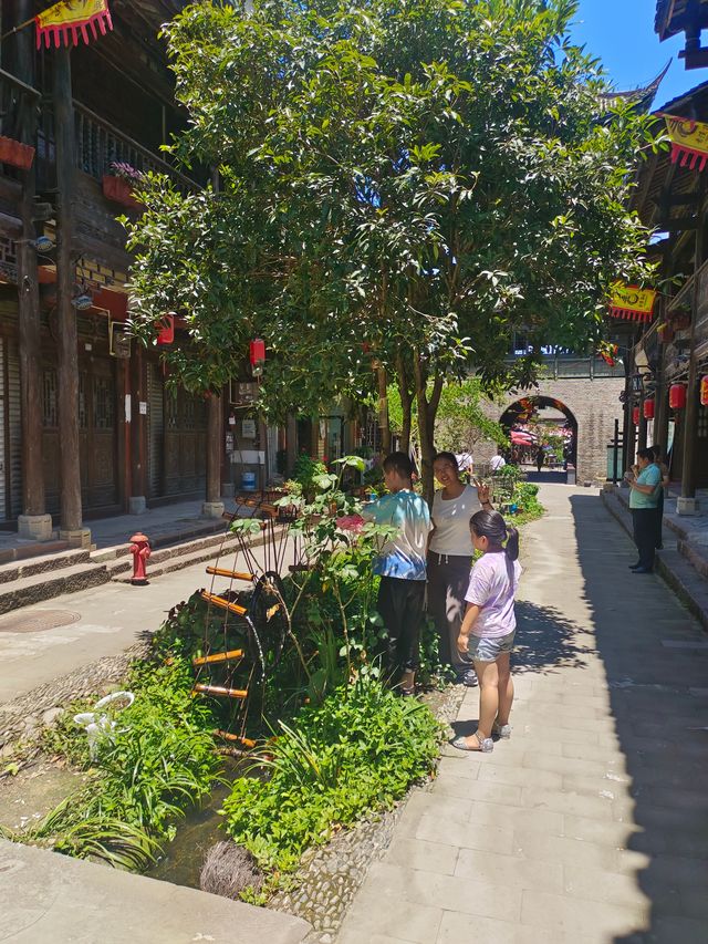 自駕四川（十五）：游青溪古城