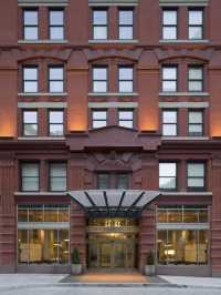 🌟 Cleveland's Cozy Corners: Kimpton Schofield Hotel 🛎️✨